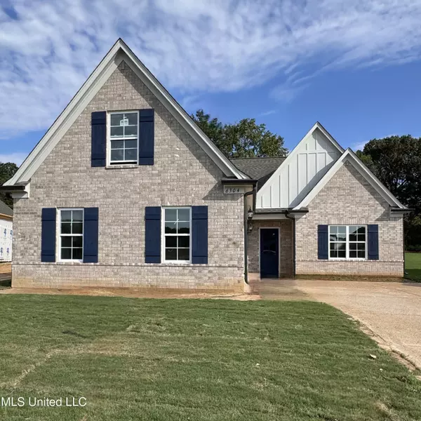 Walls, MS 38680,6304 Acorn Way