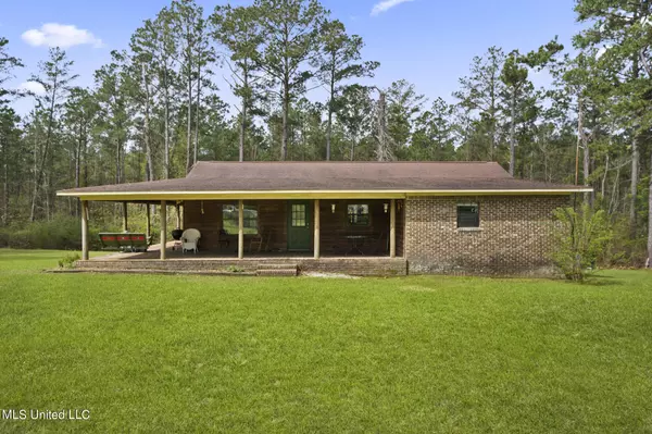 42 Tom Miller Road, Leakesville, MS 39451