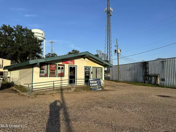 Poplarville, MS 39470,305 S Main Street