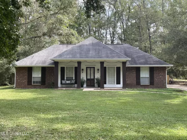 160 Valley Drive, Raymond, MS 39154