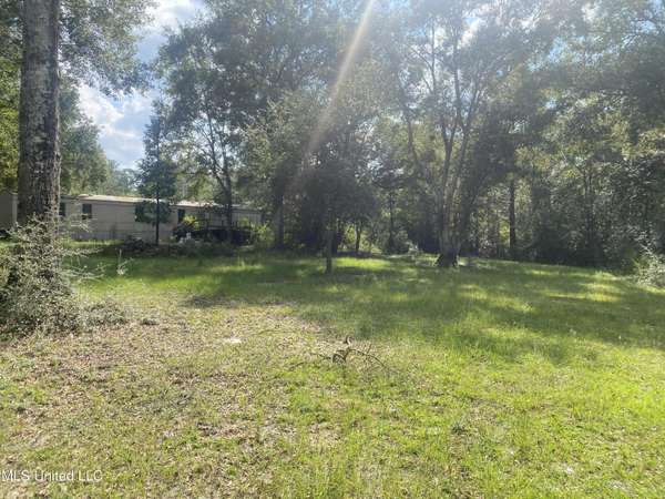 21880 W Wortham Road, Saucier, MS 39574