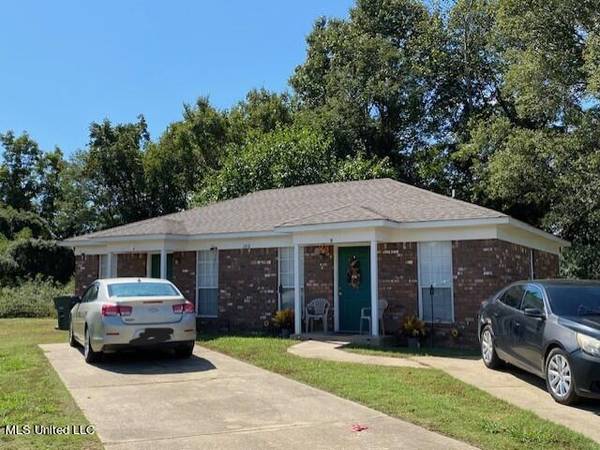 208 Jordan Cove Cove, Senatobia, MS 38668