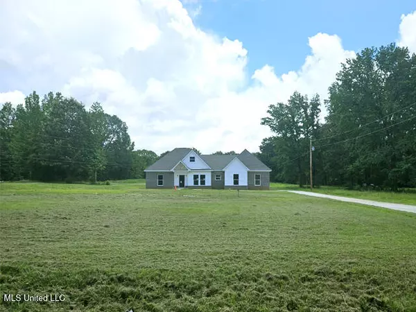5700 Myers Road,  Byhalia,  MS 38611