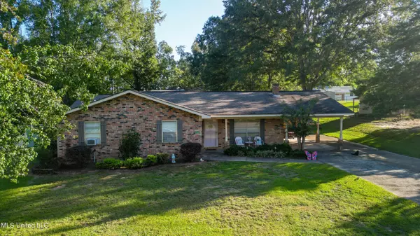 206 Parker Street, Quitman, MS 39355