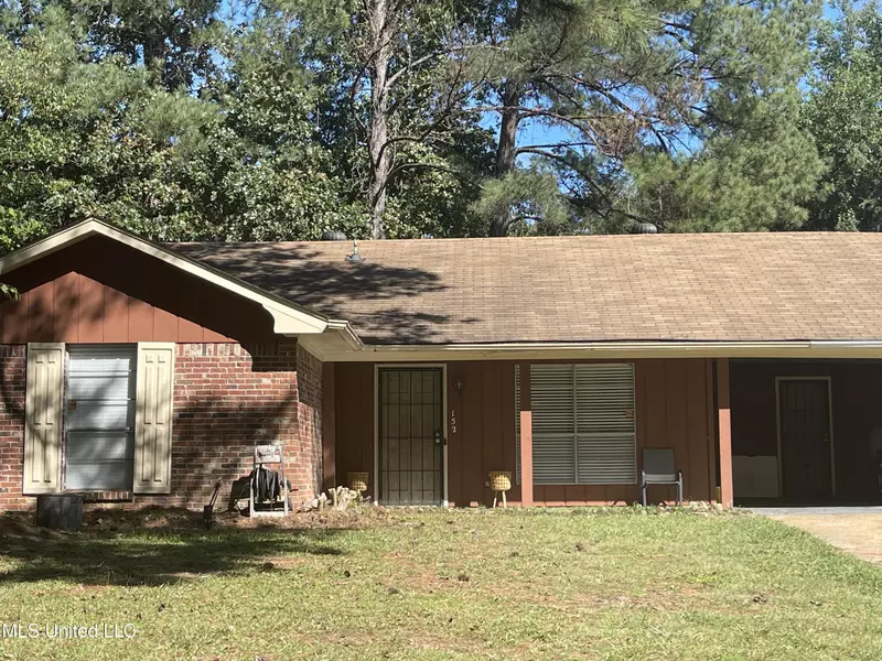 152 W Woodcrest Drive, Jackson, MS 39212