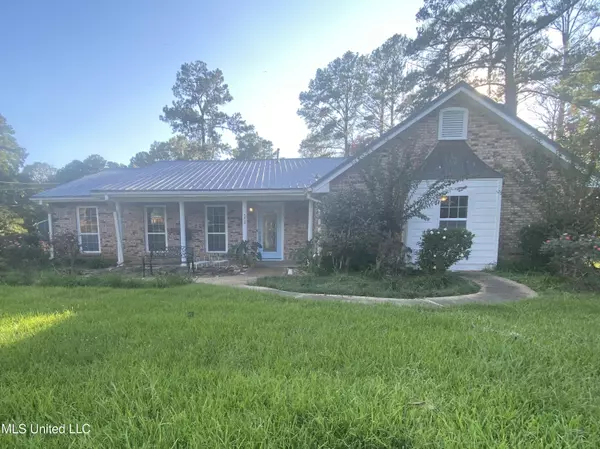 5039 Forest Hill Road, Byram, MS 39272