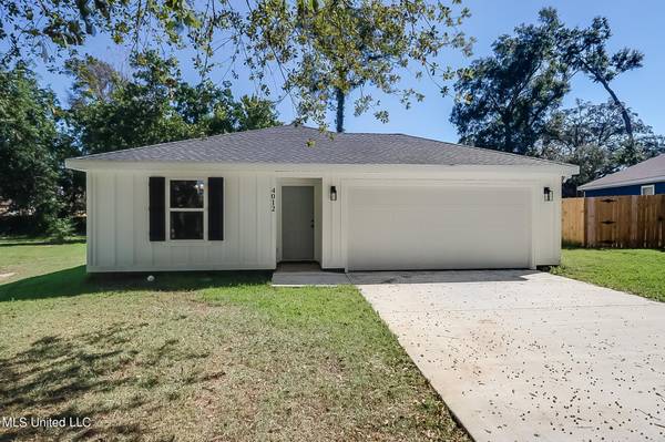 4012 Southern Oaks Circle, Gulfport, MS 39507