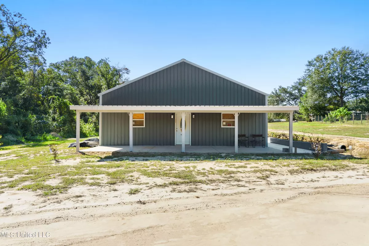 Lucedale, MS 39452,14271 Us 98 #A