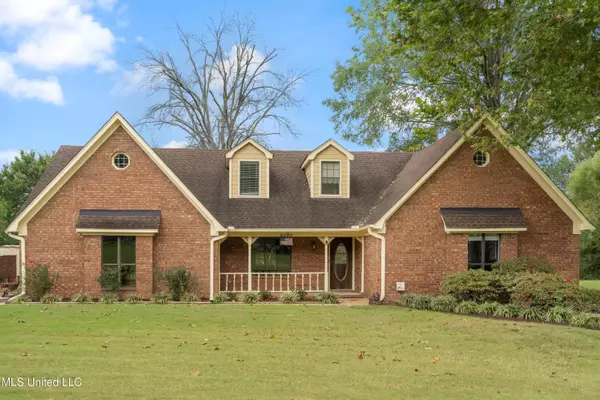 8390 Maplewood Lane, Olive Branch, MS 38654