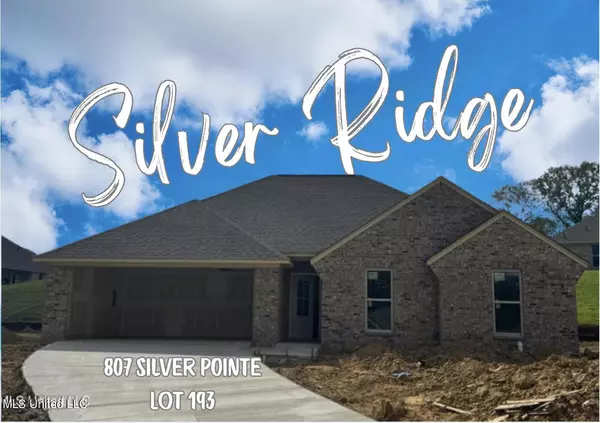 807 Silver Pointe, Pearl, MS 39208