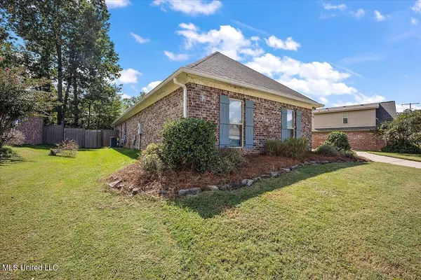 Brandon, MS 39047,275 Hidden Hills Parkway