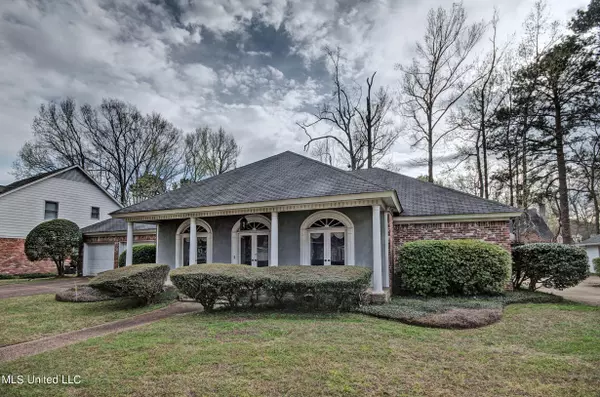 1045 Newland Street, Jackson, MS 39211