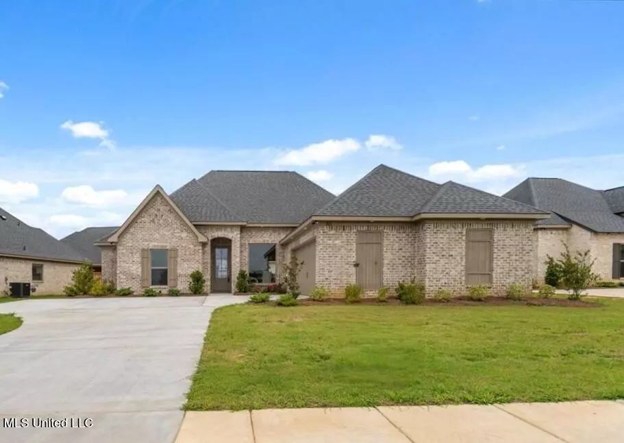 Flowood, MS 39232,1016 Kensington Drive