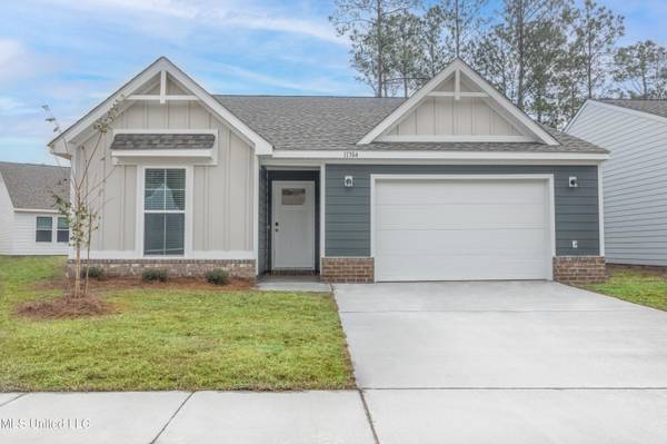 211 Savannah Gardens Road #06, Ocean Springs, MS 39564