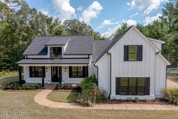 Byhalia, MS 38611,284 Fairview Trail