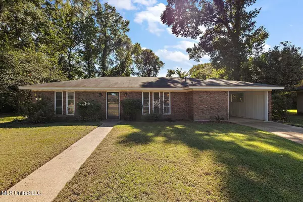 4 Byrd Ct Court, Natchez, MS 39120