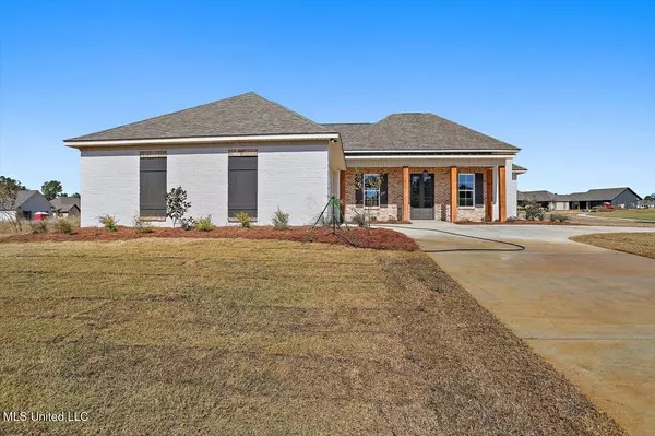 Flowood, MS 39232,502 Harper Cove