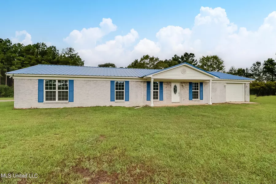 6580 Dummy Line Road, Picayune, MS 39466