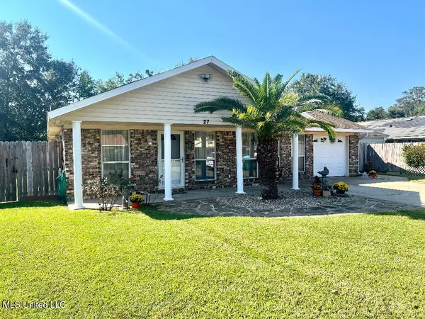 27 Pembrook Circle, Gulfport, MS 39503