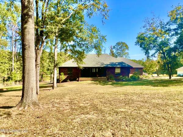 630 Spears Trace, Raymond, MS 39154