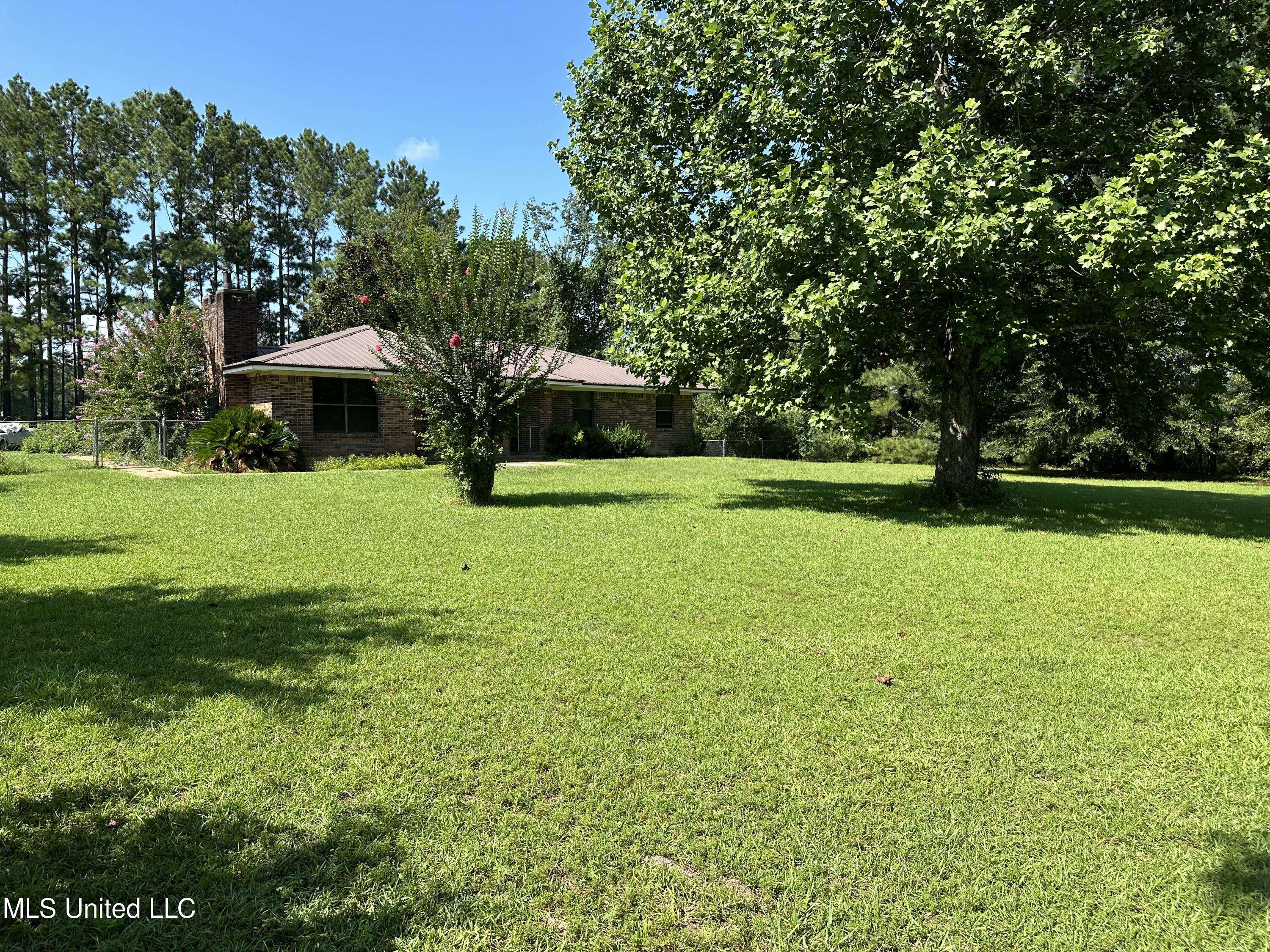 104 Donnie Lane, Lucedale, MS 39452