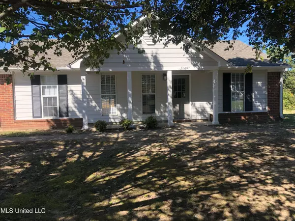 107 Apple Drive, Senatobia, MS 38668