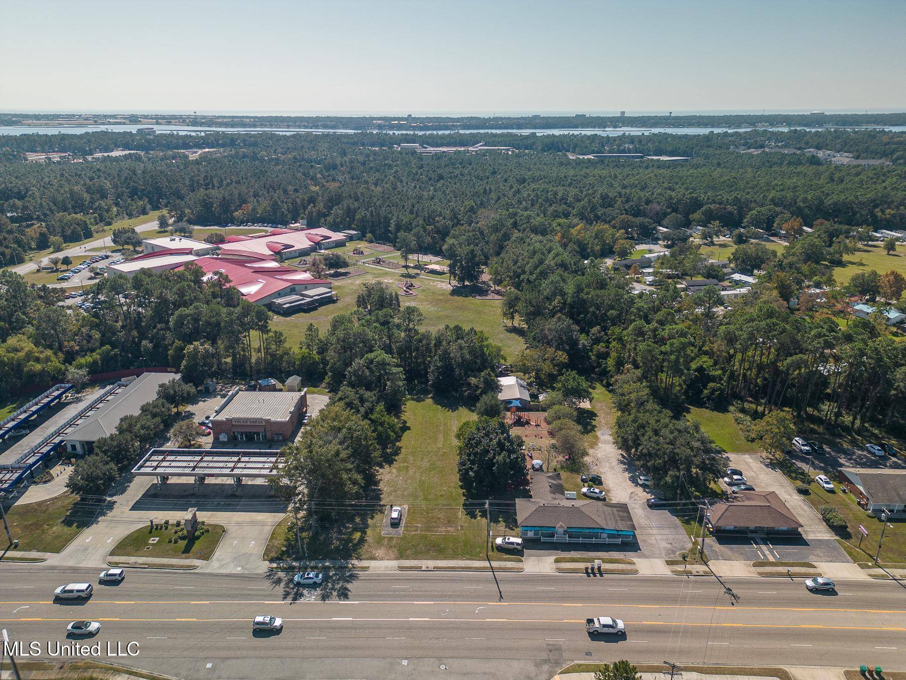 1853 Popps Ferry Road, Biloxi, MS 39532