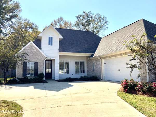 182 Sweetbriar Circle, Canton, MS 39046