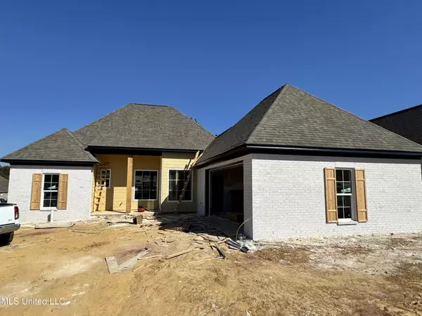 400 Parkdale Place, Canton, MS 39046