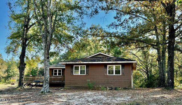 231 Hilltop Road, Harrisville, MS 39082