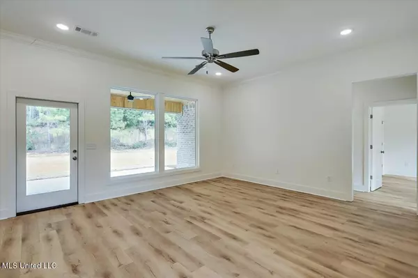 Magee, MS 39111,208 Dolly Lane