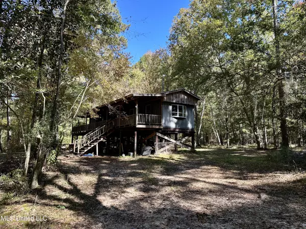 Summit, MS 39666,2089 Alford Bridge Rd