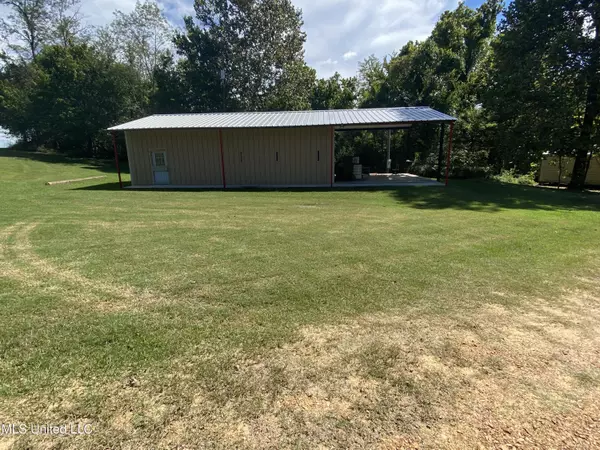 2465 Alcorn Road, Lorman, MS 39096