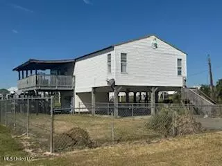 11039 Minnesota Street, Bay Saint Louis, MS 39520