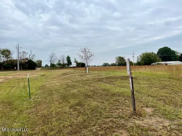 105 Capital Park Drive, Senatobia, MS 38668