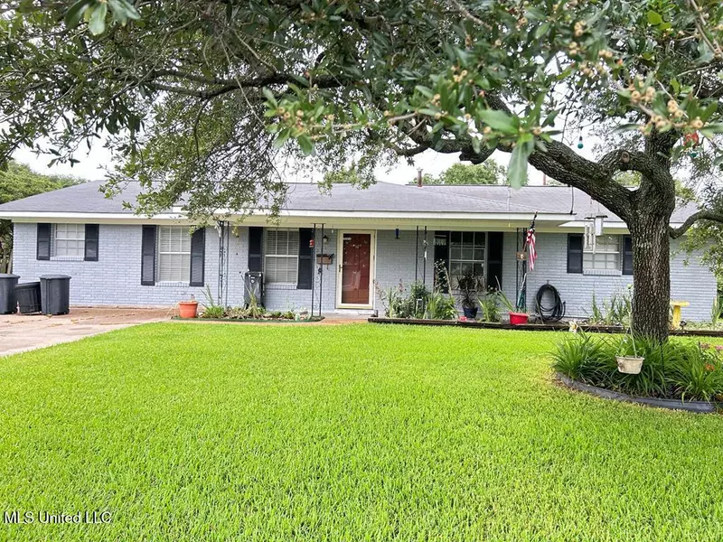 103 Stuart Drive, Vidalia, LA 71373