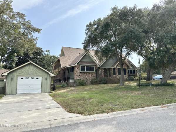 446 Melissa Drive, Biloxi, MS 39531