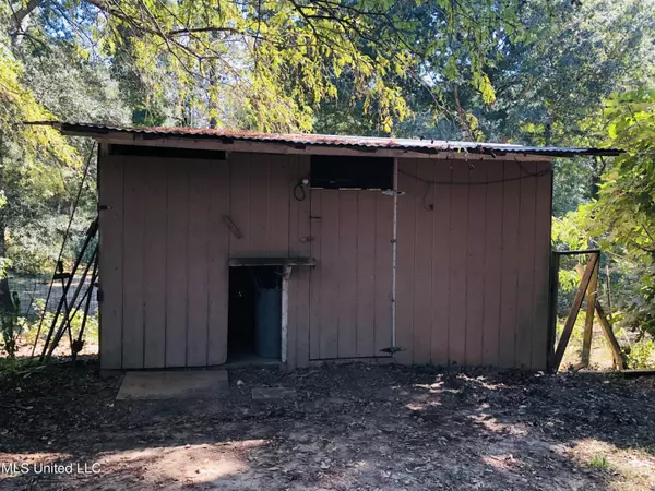 Natchez, MS 39120,332 Foster Mound Road