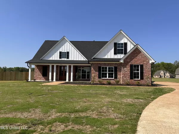 4223 Adriane Cove, Nesbit, MS 38651