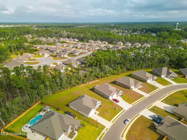 Ocean Springs, MS 39564,6253 Sandhill Cove