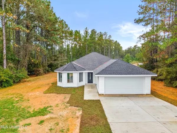 13007 Desoto Bluff Circle, Vancleave, MS 39565