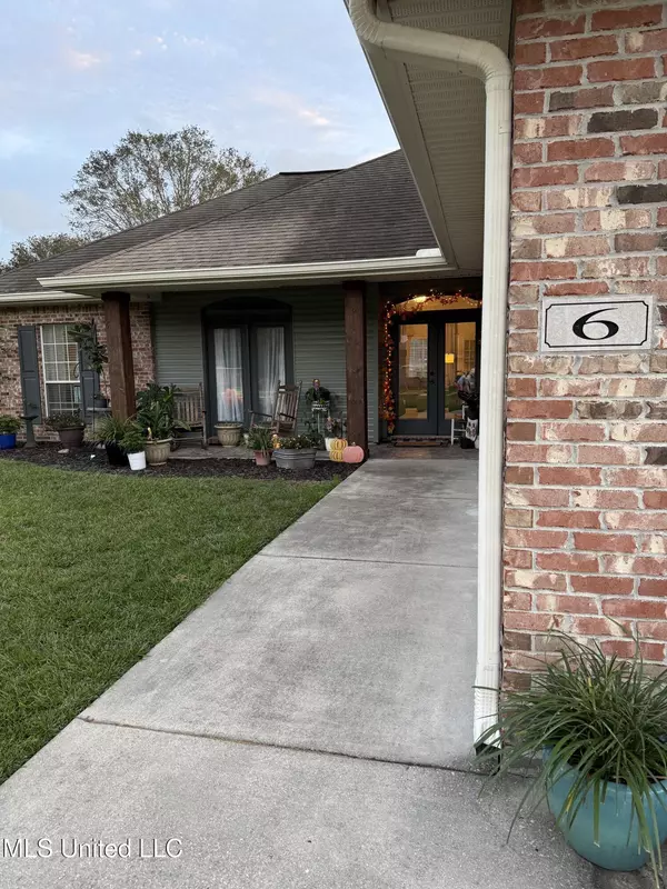Picayune, MS 39466,6 Taos Lane