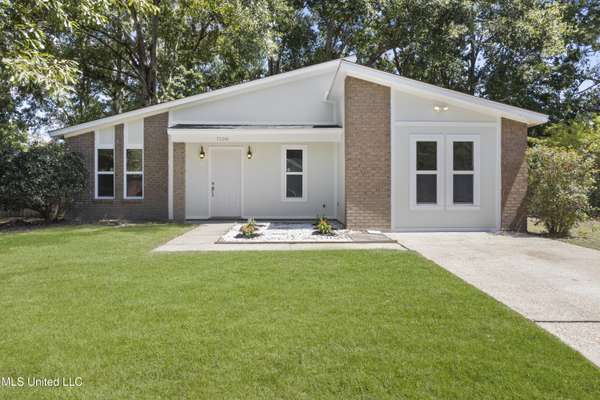 7108 Dewberry Street,  Ocean Springs,  MS 39564