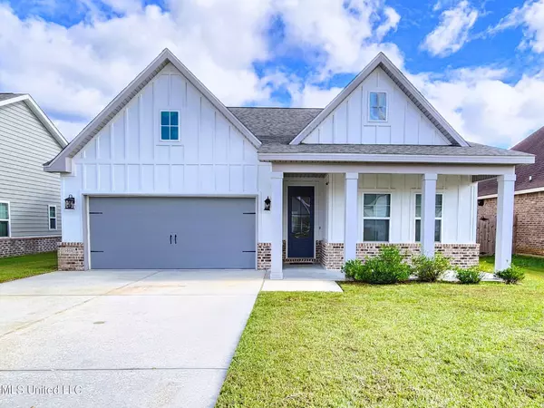 10464 W Landon Green Circle, Gulfport, MS 39503