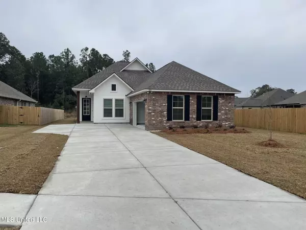 810 Leeward Drive, Biloxi, MS 39532