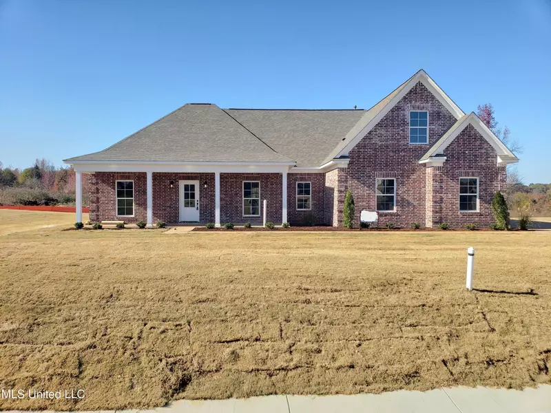 192 Cadet Drive, Senatobia, MS 38668