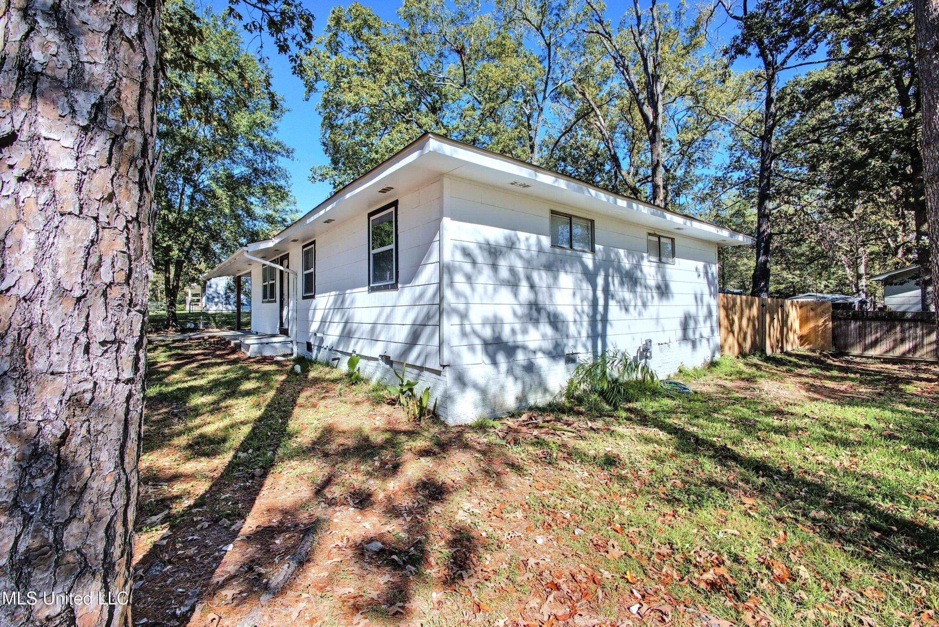Pearl, MS 39208,268 Maxine Drive