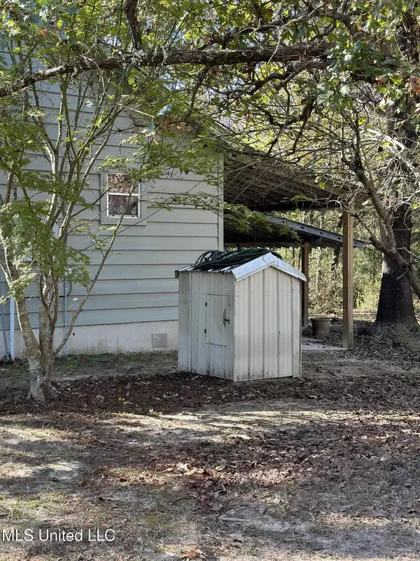 Lucedale, MS 39452,1813 Crutchfield Road