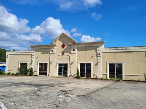 9344 Three Rivers Road, Gulfport, MS 39503