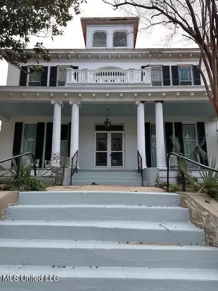 309 S Commerce Street, Natchez, MS 39120